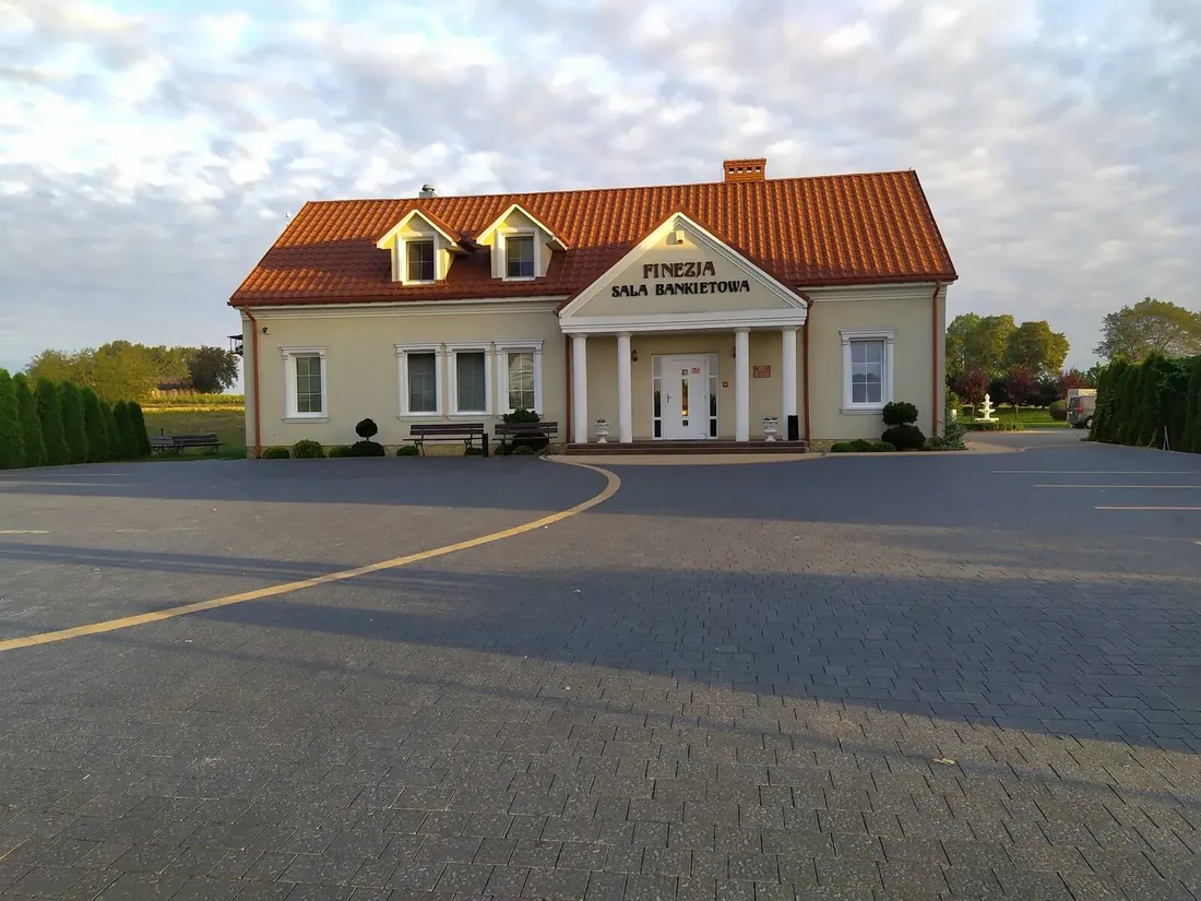 Front budynku