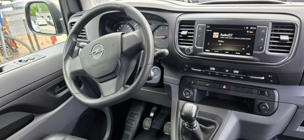 Opel Vivaro 2.0 D 122 KM L3H1, zdjęcie 9