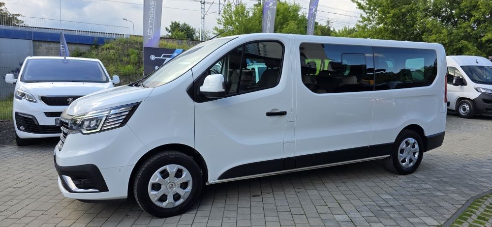 Renault Trafic 2.0 dCi 150 KM, 8 osób, zdjęcie 6