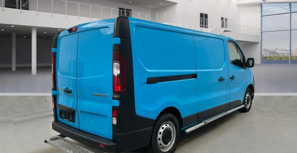 Renault Trafic L2H1 2.0 dCi 150 KM, 6 osób, zdjęcie 4